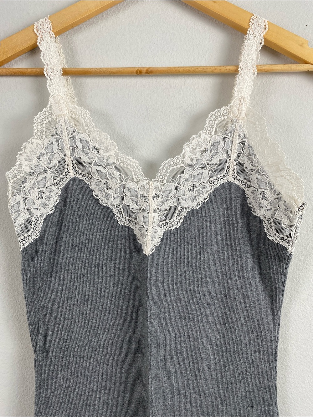 Abercrombie & Fitch Lace Embroidered Ribbed Camisole/Tank Top | Gray/Ivory - Picture 3 of 16